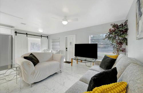 Sleeps 8 Near Busch Gardens with BBQ and Fenced Yard - Foto 23