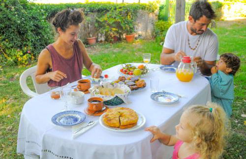 Heracles Guesthouse - Photo 4