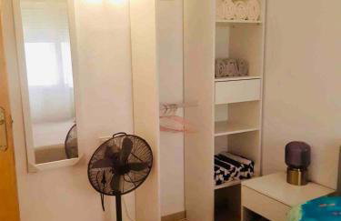 Tolle Wohnung mit 2 Schlafzimmern, Balkon und Pool - Foto 4