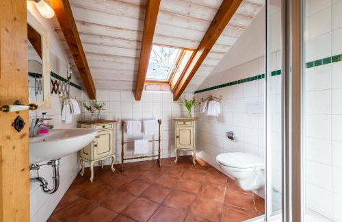 Wald Apartments bei Schlossgaststätte Hohenberg - Seeshaupt, südlicher Stanberger See, kostenfrei Parken, Ladestation für Auto und Fahrad, WLAN, Natur pur - Foto 44