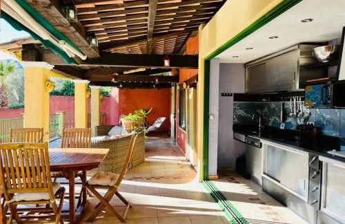 Maison conviviale à Fréjus avec piscine à débordement - Foto 6