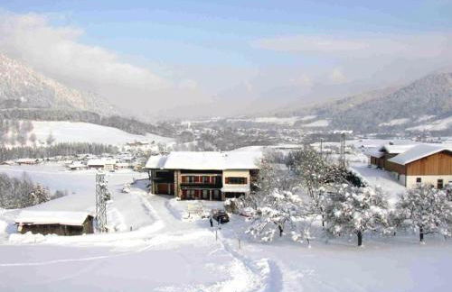 Ferienwohnungen Plenk inkl. Chiemgaukarte - Foto 1