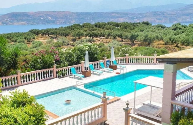 Villa Roula With Private Pool - Foto 2