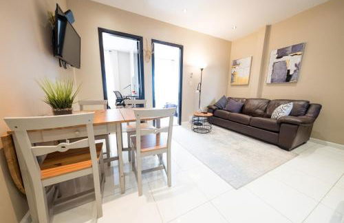 2 BD Next to Central Park - Photo 13