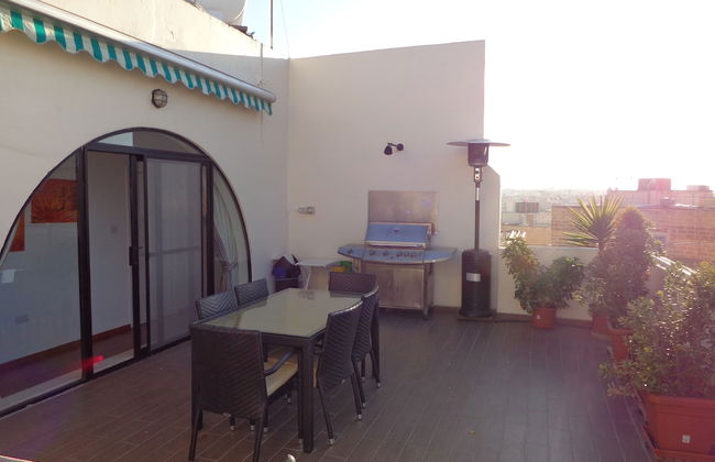 Lovely Penthouse With Private sun Terrace Between Valletta and Sliema - Foto 26