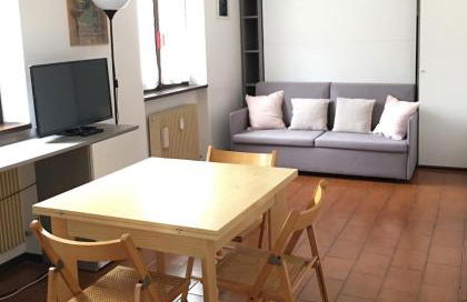 La Finestra sul Pizzo Scalino Grazioso monolocale a pochi passi dal centro cittadino - Photo 6