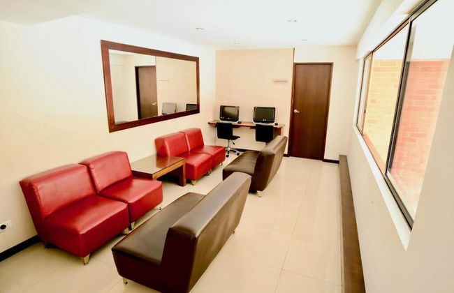 Portal del Rodeo ApartaHotel - Arkadia Mall - Photo 43