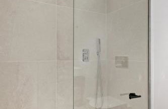 Luxury Apartment next to Golf Course in Marbella - Photo 27