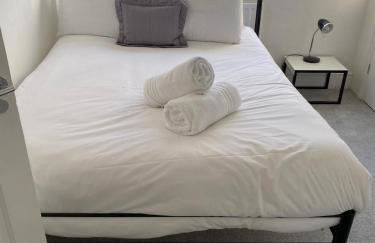 Large 6BR Home Sleeps 12 Free Parking & WiFi - Foto 42