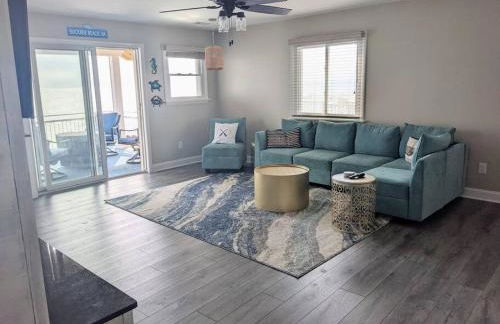 Bay Bliss - Private Beachfront Home with 180° Views & Hot Tub! - Foto 14