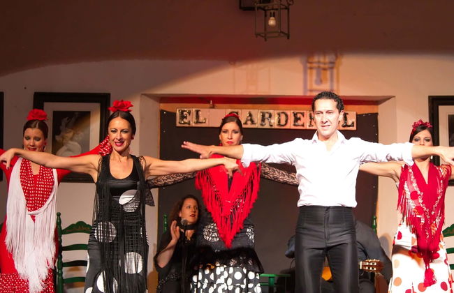 Espectáculo flamenco en el tablao El Cardenal - Foto 1