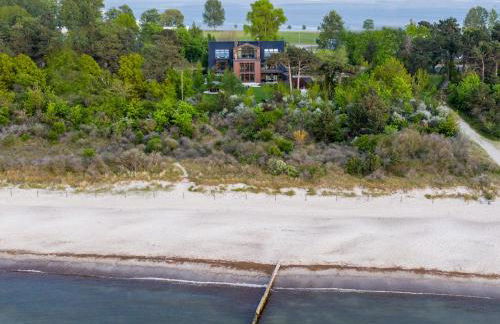 Villa Schmidt Apartments - Strandhaus direkt am Meer mit Sauna, Sport und Dünengarten - Komfort - Foto 1
