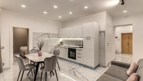 Sanità Naples Central Grand Apartment for 10 Guest - Foto 3