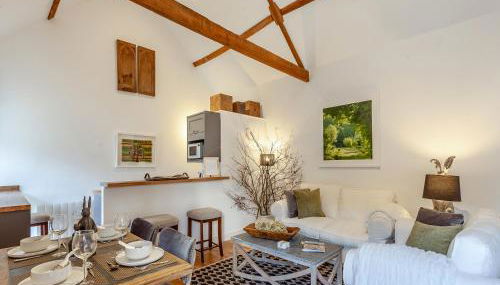 Midsummer Cottage Retreat - Foto 2