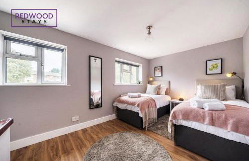 2 Bed 1 Bath House, Perfect for Corporate, Contractors & Families Free Parking, Garden, Netflix By Redwood Stays - Foto 3