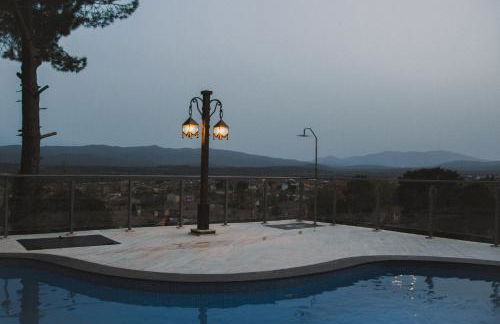 'El Mirador de Sotillo', un Oasis de Confort con Piscina y Jacuzzis - Photo 15