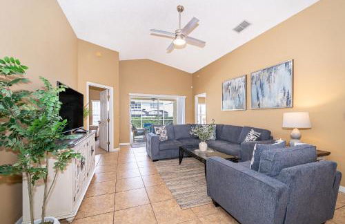 Family-Friendly 5-Bedroom Home With Pool Near Disney - Foto 11