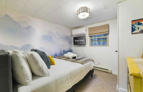 Evergreen Escape Hot Tub Firepit Resort Pool - Foto 26