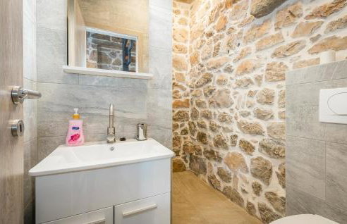 Nice Home In Drnis With Wifi - Foto 12