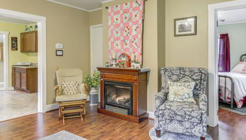 Grandmas Farm House on 125 Acres with Fire Pit! - Foto 5