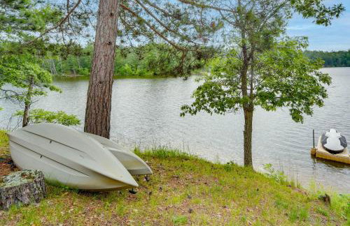 Pet-Friendly Waterfront Minong Cabin with Fire Pit - Foto 29