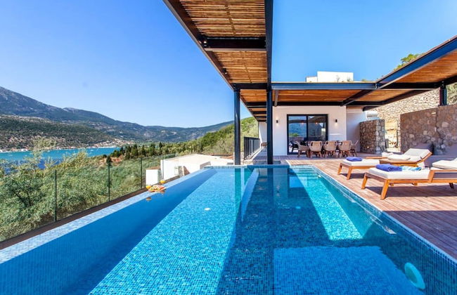 Villa Naya Desimi in Desimi - Foto 2