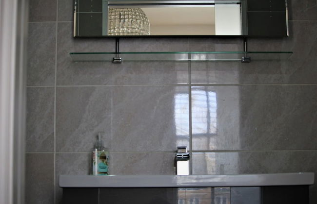 Warwick House - Photo 24