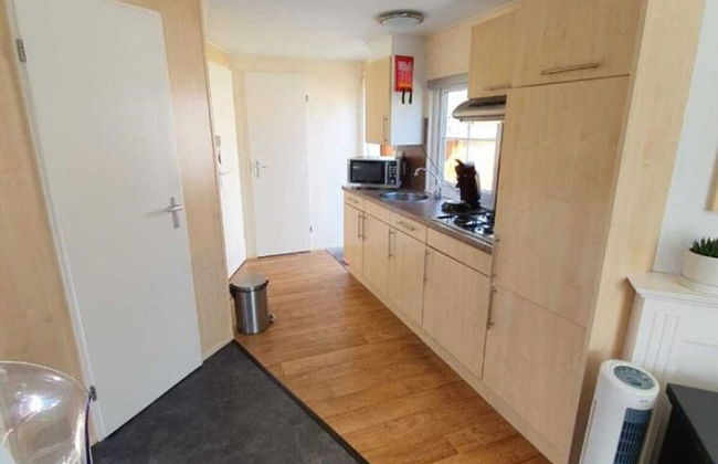 Charming Chalet in Goedereede With Open Area - Foto 4