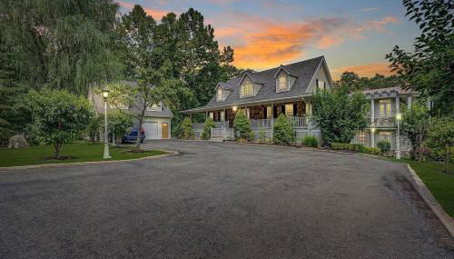 Jackson River Estate Main House Pool, Riverfront, sleeps 15 - Foto 2