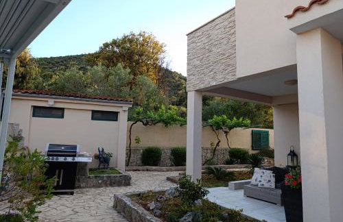 Vila Ivana Dolores - Foto 36