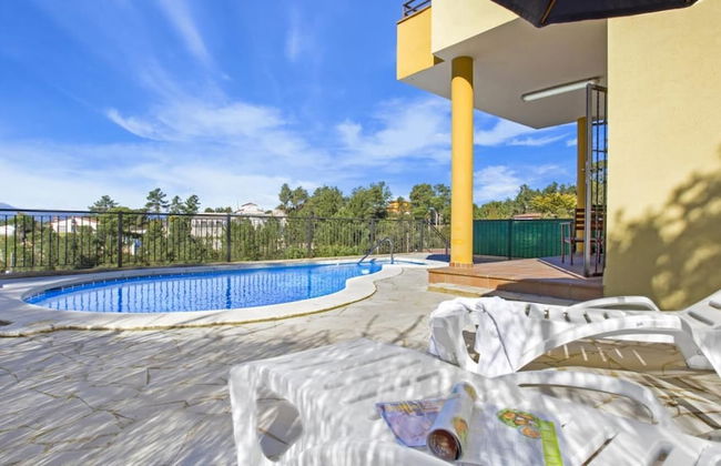 Camelia in Llafranc With 4 Bedrooms and 3 Bathrooms - Photo 14