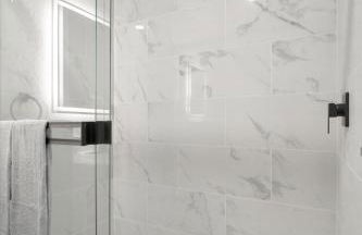 Walk to Stadium, 2 Parking spots, Dog Park, BBQ - Foto 23