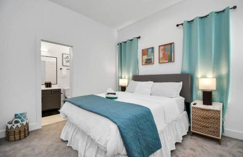 BlissHaven Luxe & Spacious in Downtown Houston with Soaking Tub ,Rooftop and free Parking - Foto 26