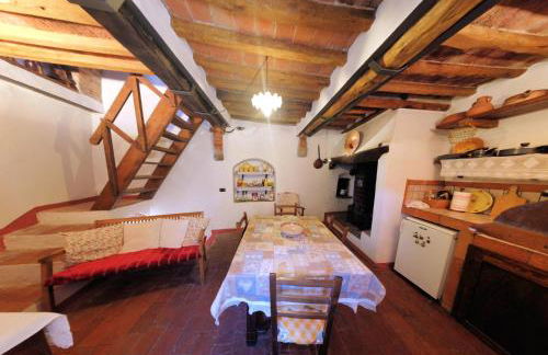 At the Castle - Foto 14