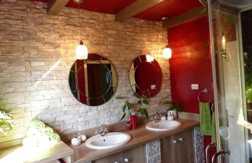 Villa Tropica, total privacy, tropical garden and private pool - Photo 6