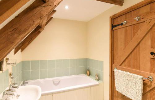 3 Bed in Briston oc-kt187 - Photo 21