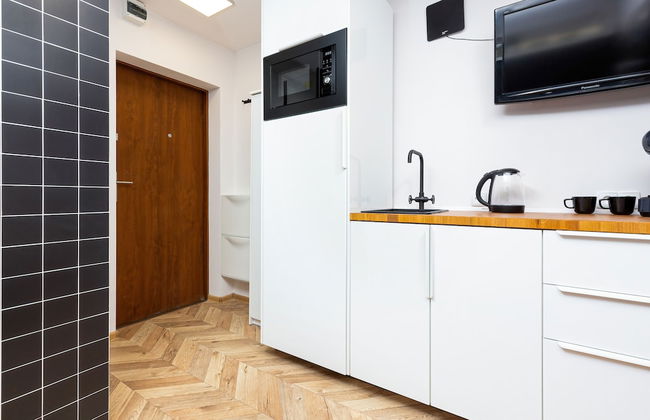Studio Grochowska Warsaw by Renters - Photo 17