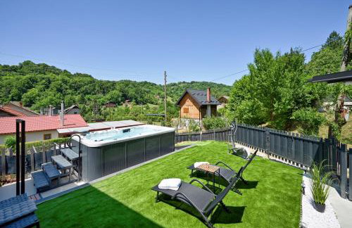 Black Pearl 5 stars Holiday House - Foto 2