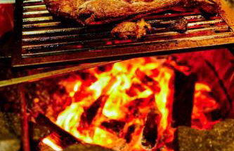 Chalé para 4 pessoas, 2km do Centro, Pet Friendly, Wi-fi 1GB, Lareira e Ar condicionado - Foto 25