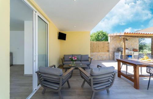 Rural Holiday Home with Pool - Foto 28