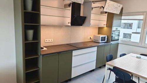 Siegen 2 - Geisweid Work and stay Neu Modernisiert 3 Schlafzimmer Badezimmer Wohnzimmer Balkon - Foto 5, stove, toaster