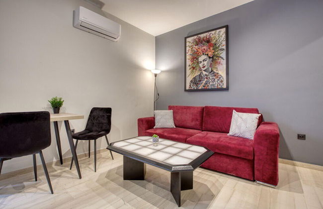 Sweet and Modern Flat at Palaio Faliro - Photo 26