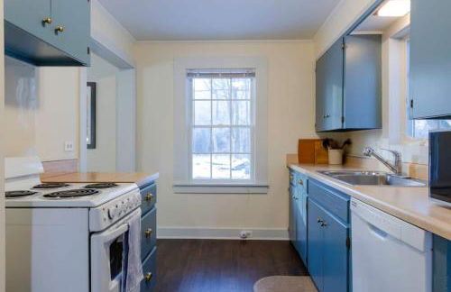 Quintessential VT Cottage in Manchester Village - Foto 4