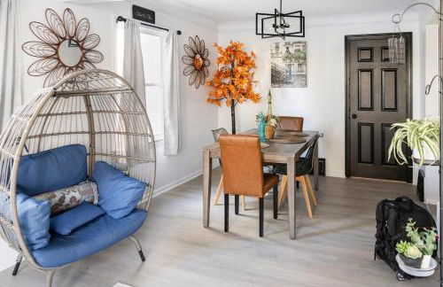 Euclid Near Lake Erie Cleveland king bed - Foto 9