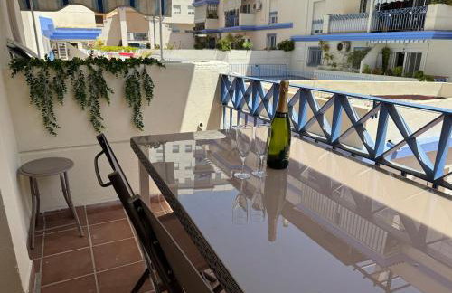 Modern Apt by Beach & Old Town with pool - Foto 8
