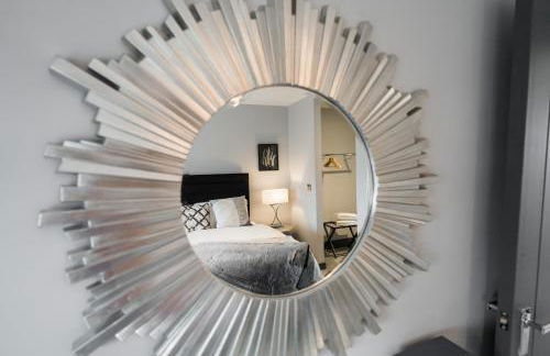 Luxe Apartments, The Moorwell, Secure Parking, - 10mins Cardiff City Ctr - Photo 21