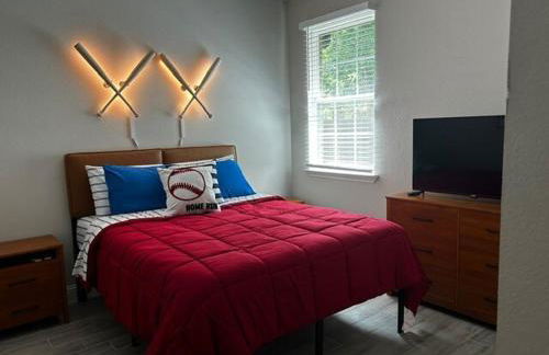 Sporty Spot - Hot Tub - Walk to AT&T Stadium - Foto 32