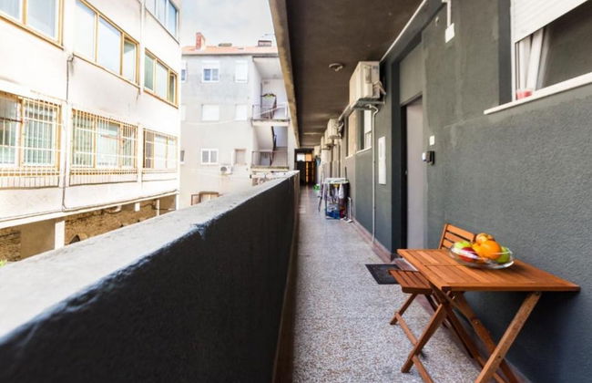 Cultural Haven Central Two Bedroom Apartment in Zadar With City Views - Foto 20