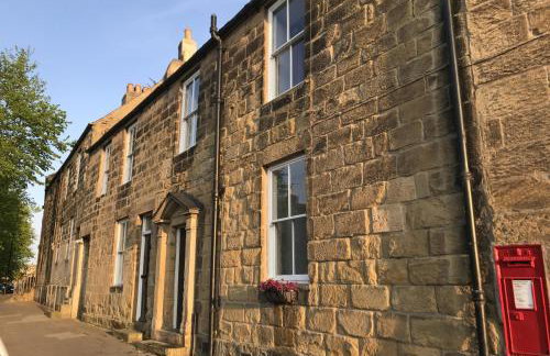 Alnwick Holiday House - Charming, Historic, Central Alnwick with Courtyard - Foto 42