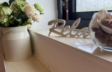 Uxbridge-Modern 2 bed Apt with Lift & Parking - Photo 14